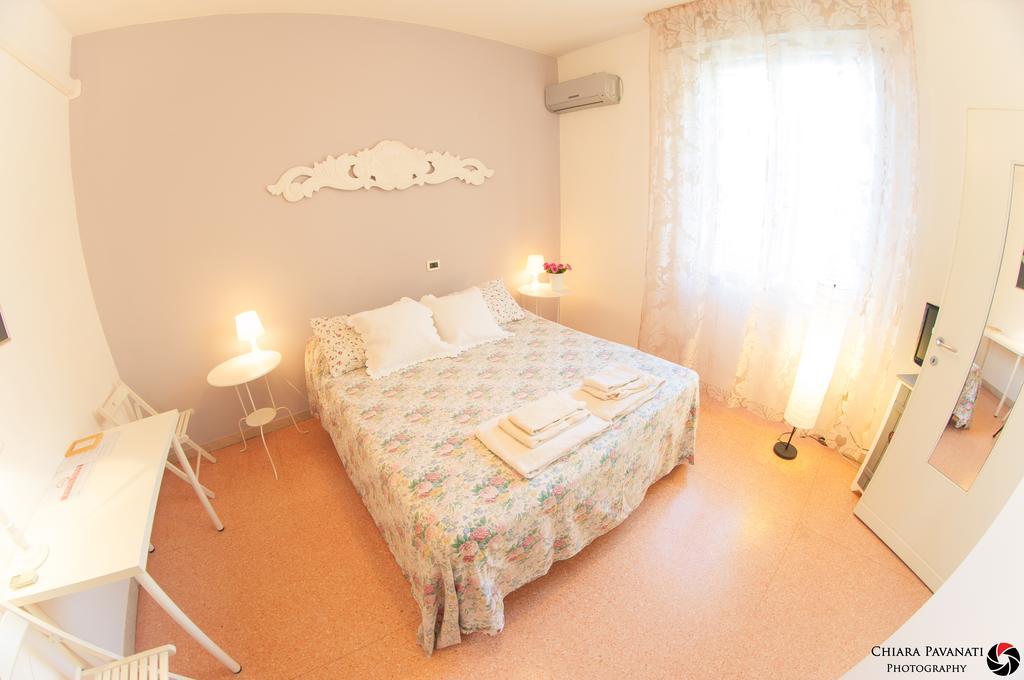 Bed&Breakfast A Bologna Bagian luar foto
